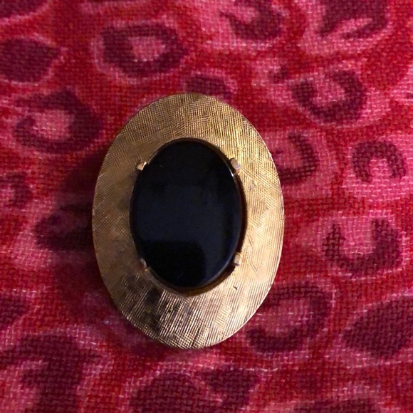 Vintage Goldtone and black onyx Scarf clip - Picture 1 of 3